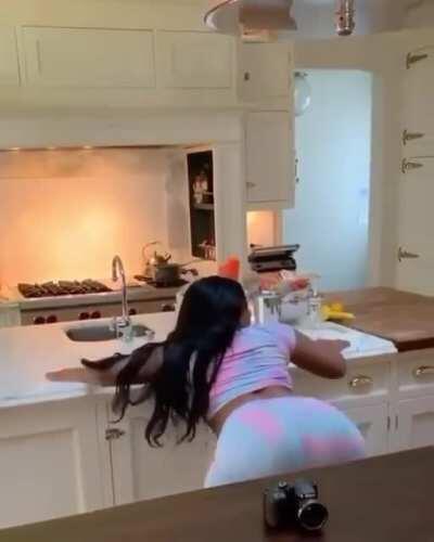 MeganTheStallion - Video #6344