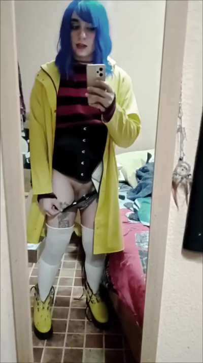 Don't let the other mother find out