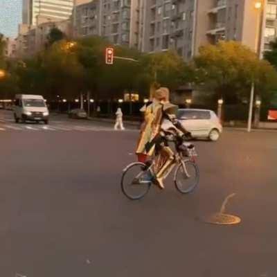 A preview of Gilgamesh's animation update this coming Ishtarfest (twitter:MundusVN)