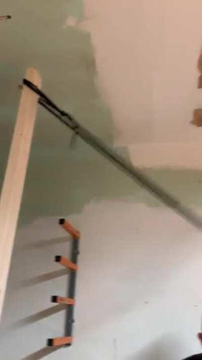 Well, my lathe works! Now I need to learn how to use the thing. 😳