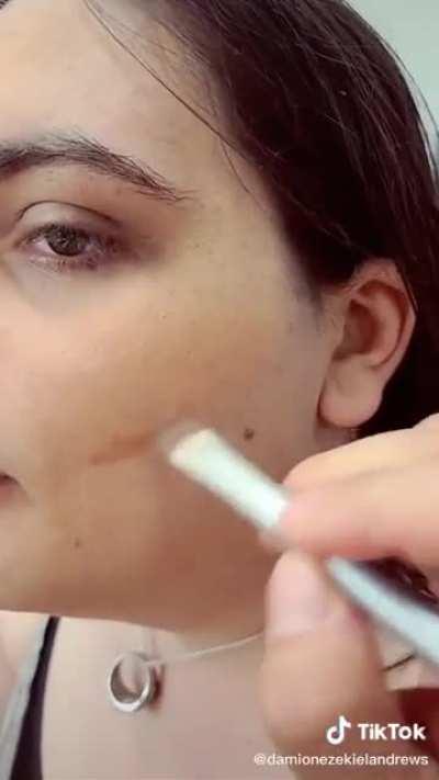 Why they do their friend dirty though.....