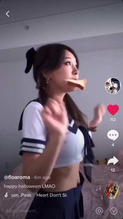 Hyoon Halloween Outfit 🎃