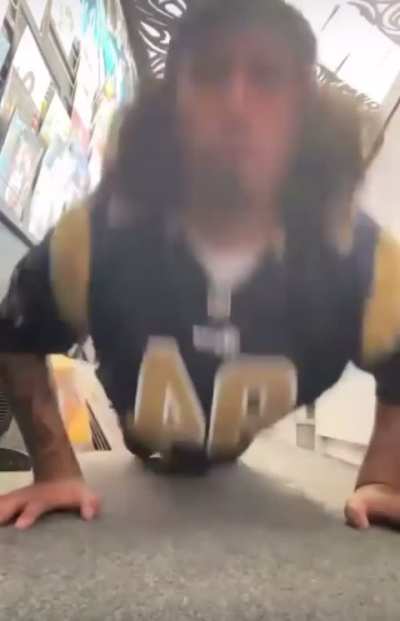 FUK main head doing the buenos días! For the Sureños