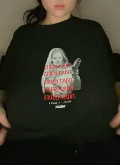 Describe my boobs only using emojis