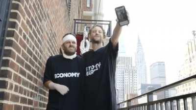 When the stock market doesn't need the economy