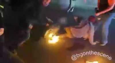 This is america (antifa procede a quemarse solo) paparaparapipapaparapa