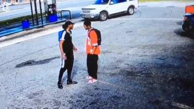 Idk if this has been posted here before, but i think this is a good example to not threaten someone with a gun if you are not gonna use it.