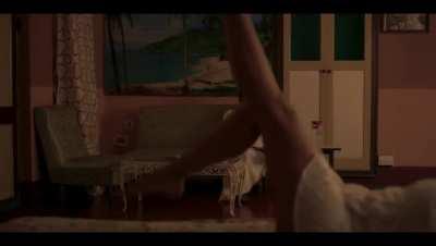 Ushasi Ray hot 🔥🥵🤤 striptease scene in Chhotolok webseries 