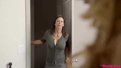 Alexa Grace, Alexis Fawx - Young And Full of Cum - MyFamilyPies / Nubiles Porn