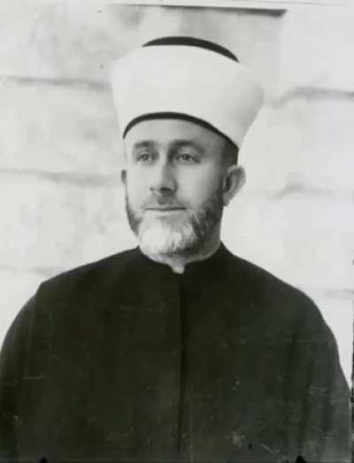 ryan gosling has converted to islam so you must convert too to be literally him