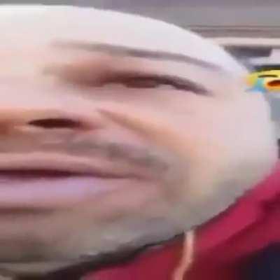 Me tira do reddit n pfv:((((((((