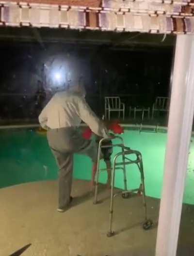 Felt like this might fit here