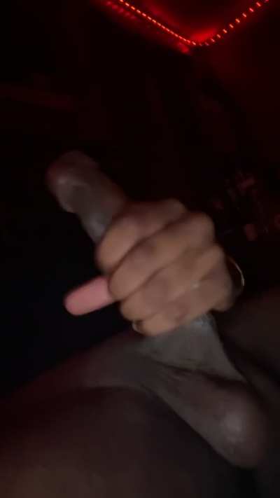 21 [M4F] #NYC - Anyone in NYC/Queens down/horny for daddies thick bbc 🙈