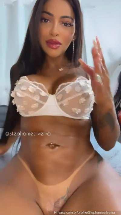 STEPHANIE SILVEIRA - L1NK N0S COM3NTARIOS