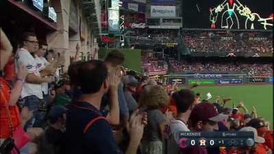 [Highlight] [Highlight] Altuve hits a leadoff bomb exactly 10 years after his first MLB game