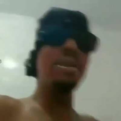 Mande pra sua webnamorada e veja a foto dela sumir