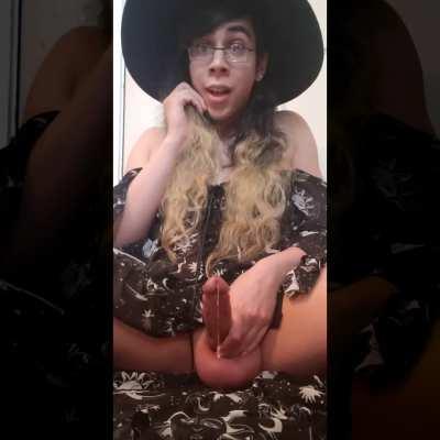 Wanna sneak off into the other room with me and jerk off together? 💦😳🍒