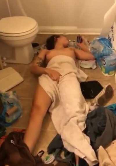 Bruh im hella hyped for the new account that im going to make for you guys 😝 upvote if you want to join