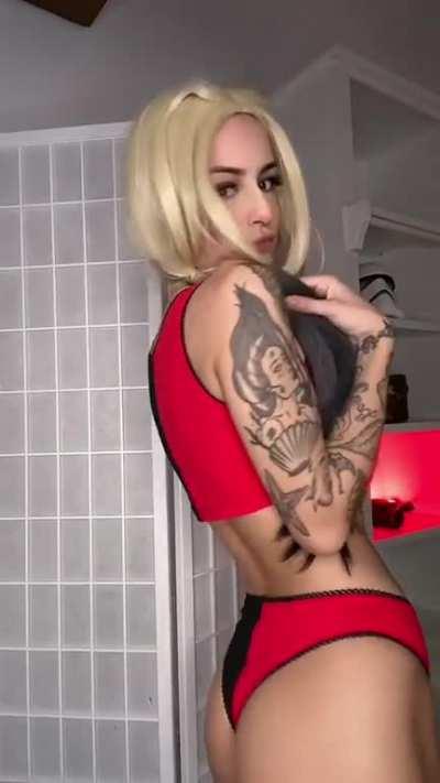 Harley Quinn by Nicky Brum