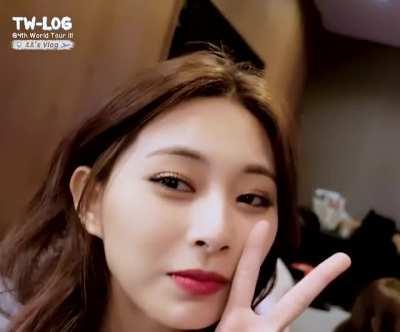 220510 - adorable Tzuyu