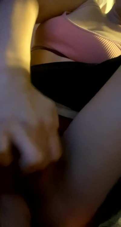 Gabbi Salinas aka Queenscarer on Tiktok spreading her pussy wide on snap chat