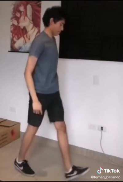 Buenísima la intro de sendokai👌