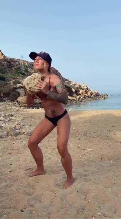 Sagittarina (@sagittarinaofficial)