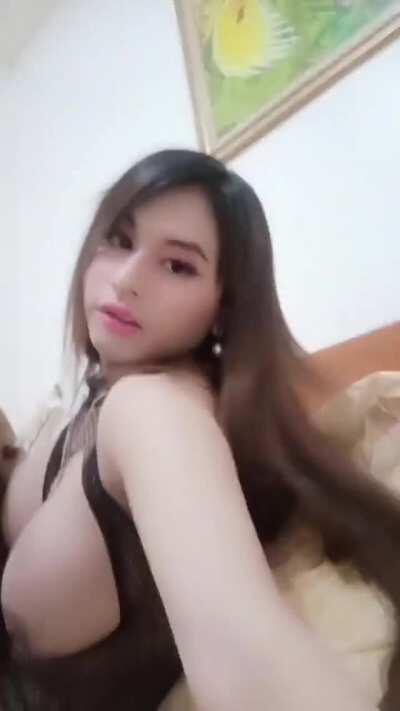 Donnah Star is way to sexy