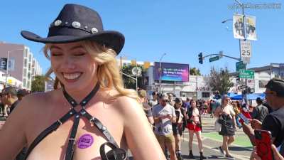 Giving people a show at folsom :)