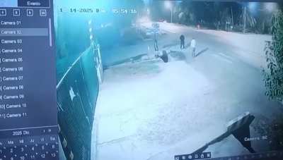 Impactante choque entre una Amarok y un auto en Mendoza