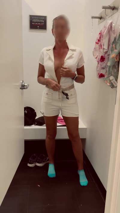 Guess! is still a thing.  Who knew?  