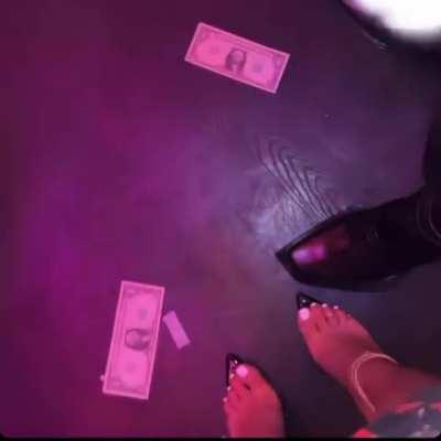 I love to see her with heels