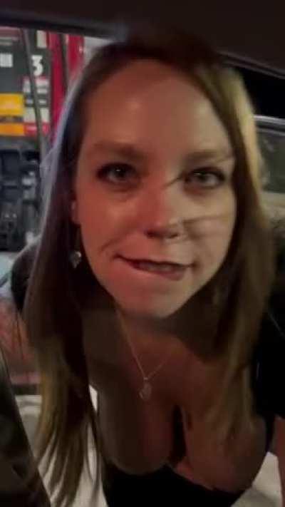 Hope the gas station attendant didn’t mind! [gif]