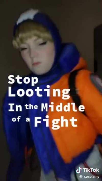 Important message from Wattson (cosplay by @cosplamy)