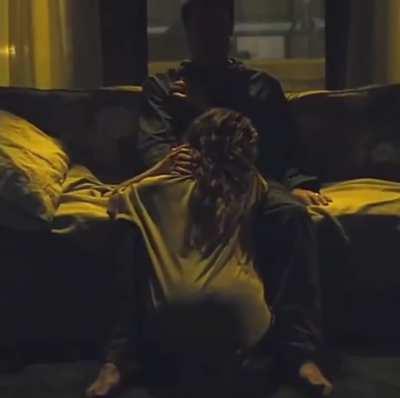 Emilia Clarke gives the best head