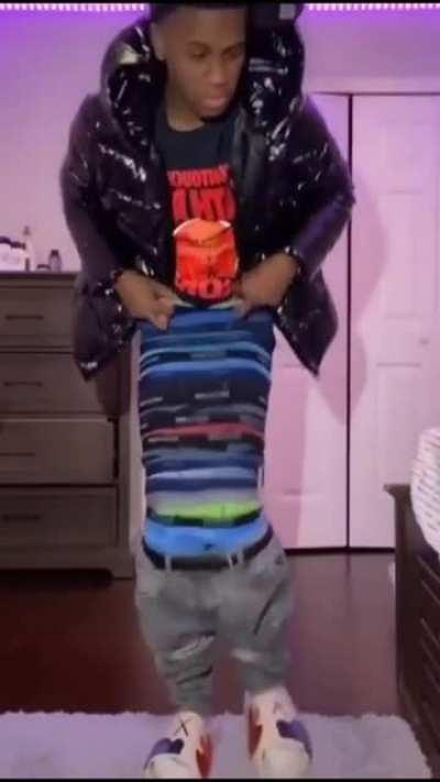 Y'all like my dance moves? 😧😧💯💯👀🔥⁉️😈🔥🔥