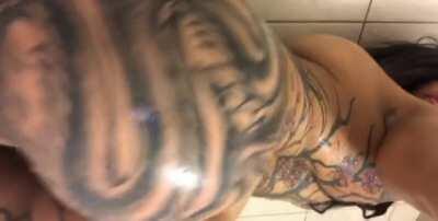 Random Hawaiian shower