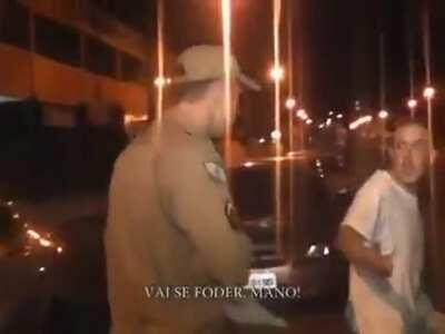 Eu vou ser preso e vc vai foder hoje a noite!
