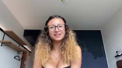 TALKING TO US 01 😍