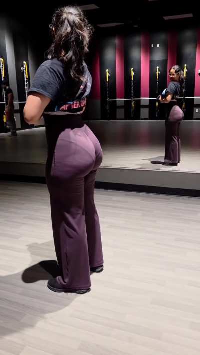 That booty looks plump