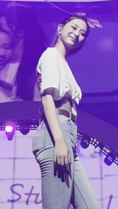 Tzuyu's body is perfect for a penetrative sperm donation 🤤. A perfect seed depository.