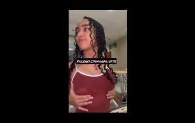 Este es el vídeo de su OnlyFans