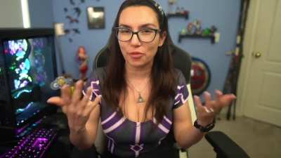 Love to watch her having fun! 🤩