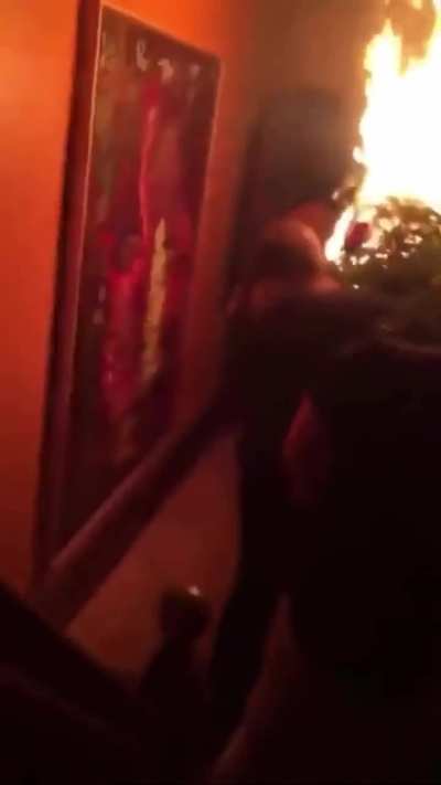 Wcgw trying to celebrate Christmas