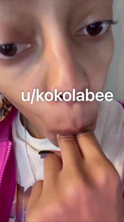 Dm me for my menu and doing deals for customs rn🩷💋