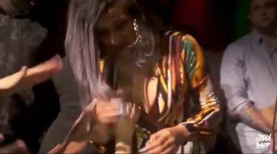 Cardi B Letting Some Fans Grope Her Tits At A Concert