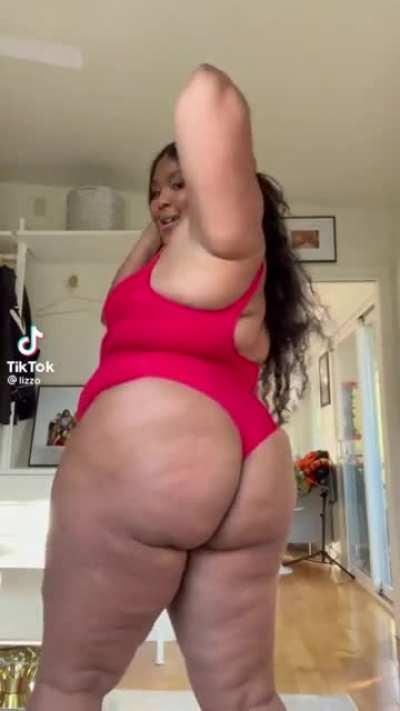 I just love her big cheeks