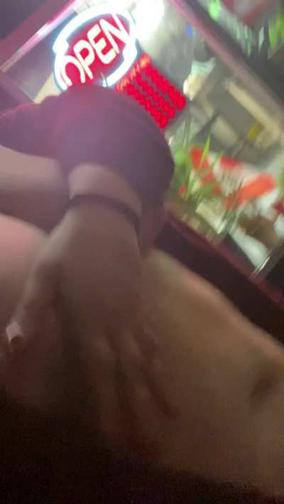 Not quiteeeee a pizza dare, but a daring run for pizza? Fair game or shall I do a new pizza dare since it’s been a while 🤭😅😇 [other]