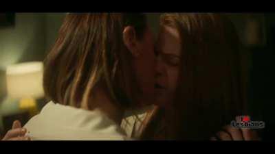 Suranne Jones & Rose Leslie (Vigil - s01e04)