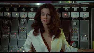 Victoria Vetri - Invasion of the Bee Girls (1973)